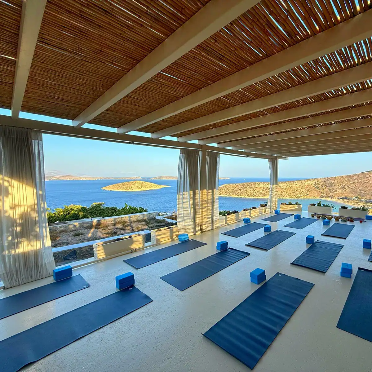 Yoga w grecji Yoganka